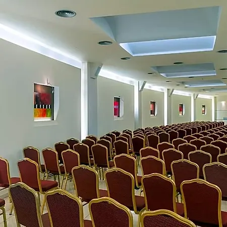 Virginia Family Hotel 4*