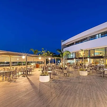 Virginia Family Hotel 4*